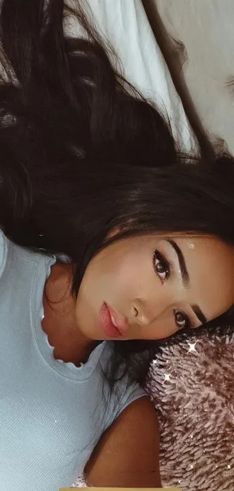 Maya escort Köln