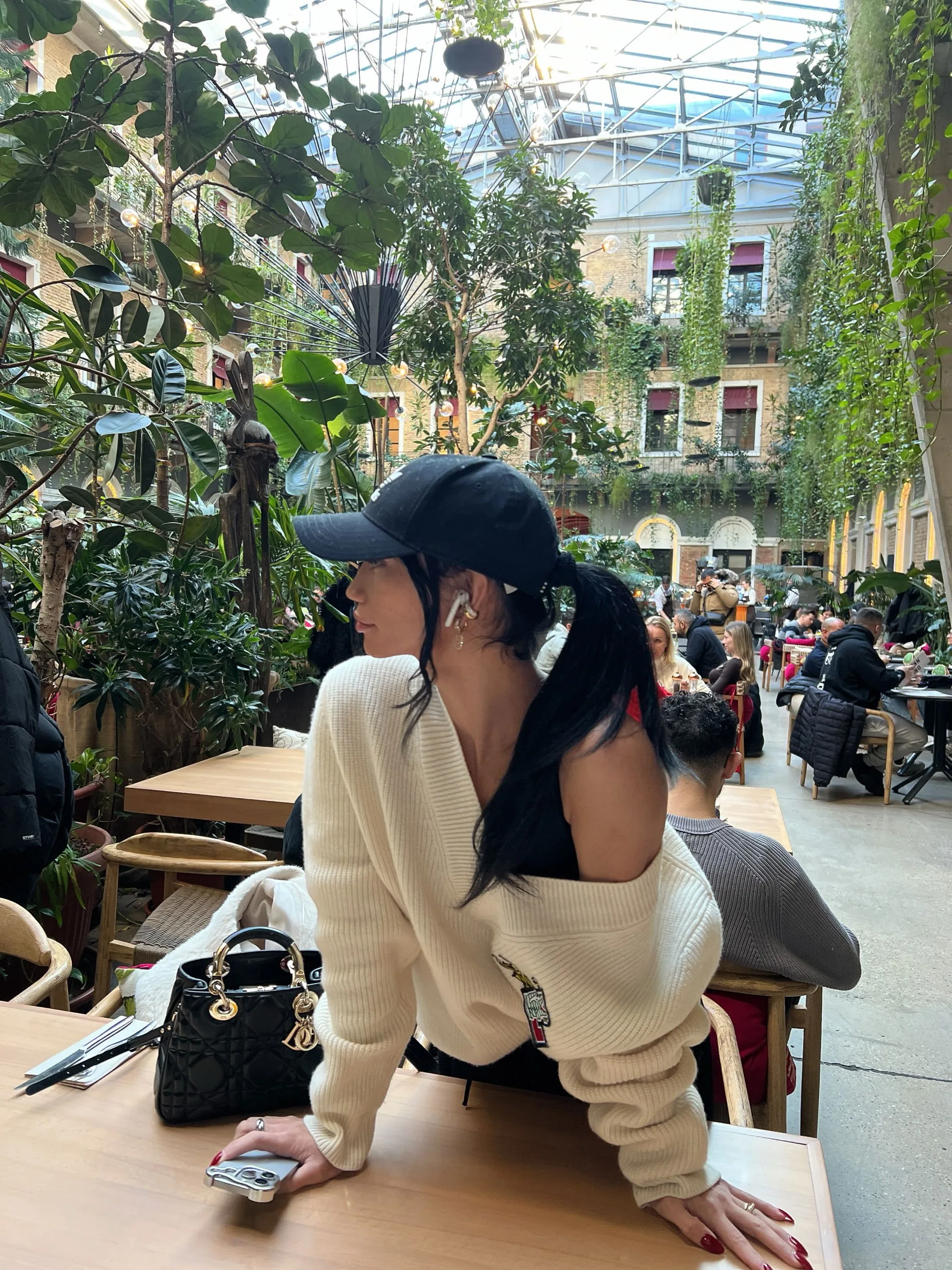 Chiyo escort Köln